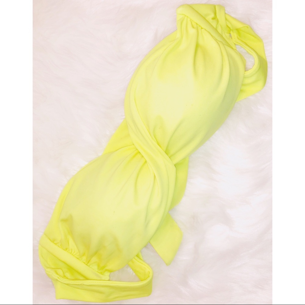 H2Oh! Electric Yellow Bikini Top✨Size SMALL